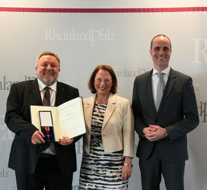 Bundesverdienstkreuz MinCH 10. März 2026 Bundesverdienstkreuz MinCH 10. März 2026 - 1