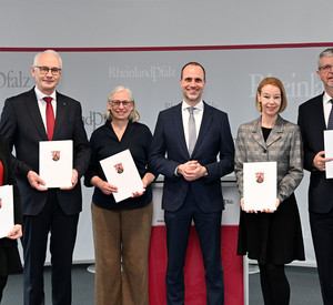 Vier Hochschulen für angewandte Wissenschaften erhalten Promotionsrecht